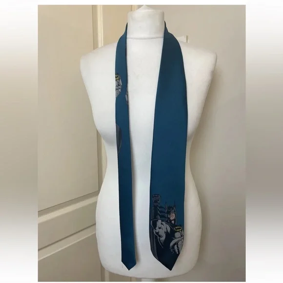 Rare Vintage Batman Design Mens Tie Teal Dark Knight 1992 - Picture 2 of 16